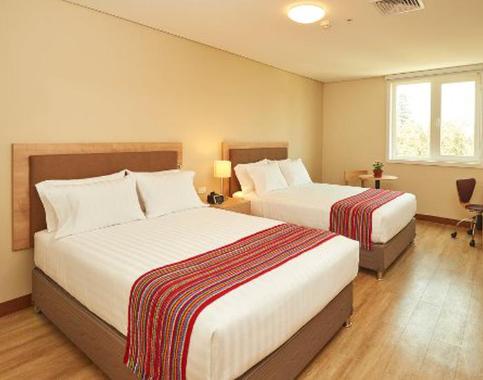 Habitación Standard Twin Bed Hotel ESTELAR San Isidro Lima